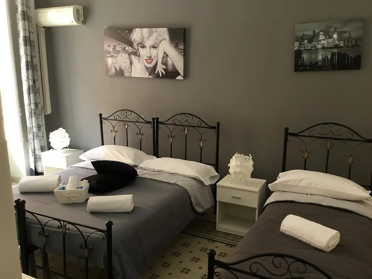 Alba Camere Palermo Bed & Breakfast