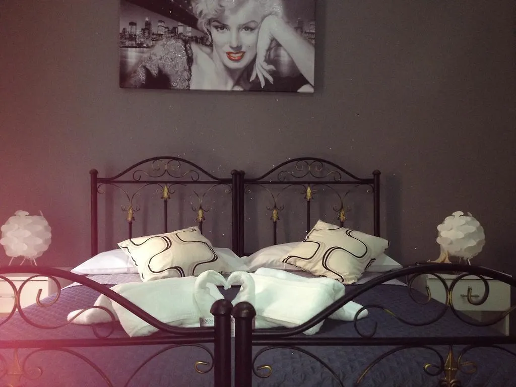 Alba Camere Palermo Bed & Breakfast